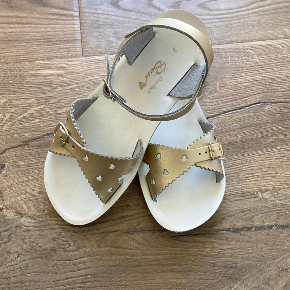 Salt Water Sandals big girls size 3